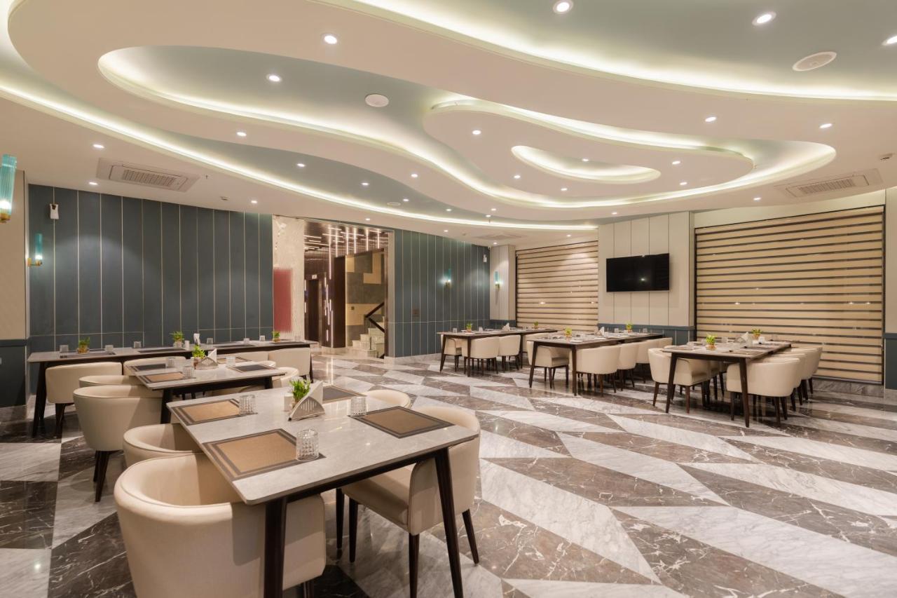 Elite Park Inn Jaipur Bagian luar foto